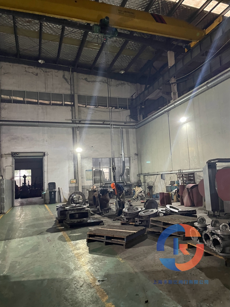 上?？ㄋ贡确庞邢薰居涤屑蒲?、设计制造、销售服务于一体的综合性企业。主要产品：闸阀，截止阀，止回阀，安全阀，疏水阀，隔膜阀，减压阀，球阀，柱塞阀，蝶阀，防爆阀门，电动阀门，气动阀门，水力控制阀，化工通用阀门等，阀门可采用手动、电动、齿轮传动、气动等各种驱动装置。咨询电话：17317980153（微信同号）